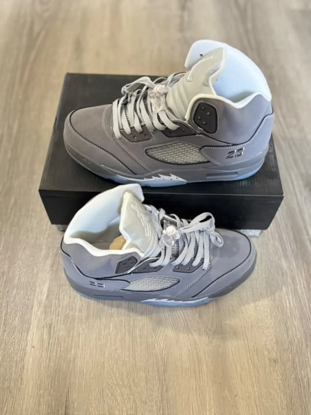 Jordan 5 Retro Grey